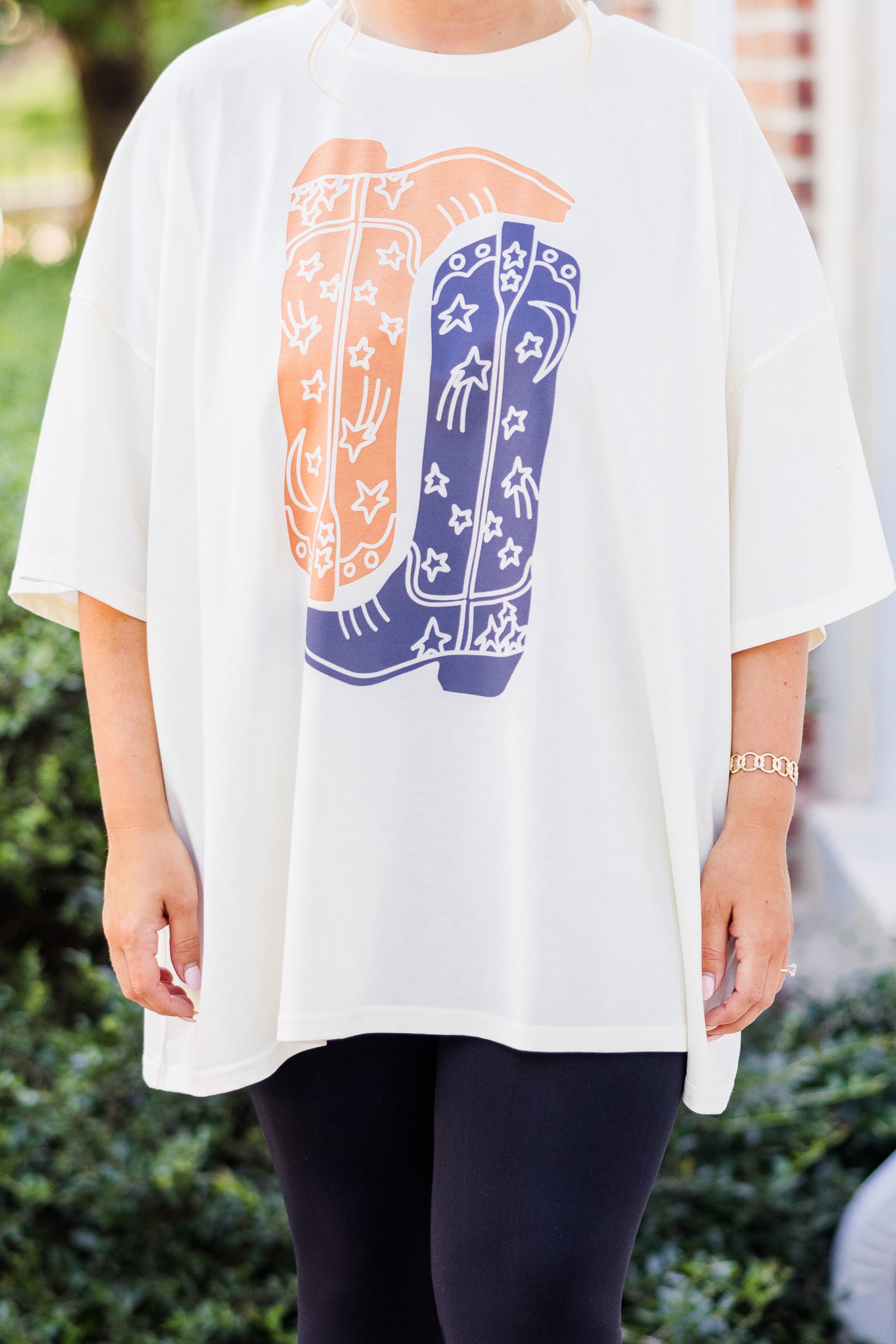 Boot Scootin Game Day Boyfriend Tee. Ivory