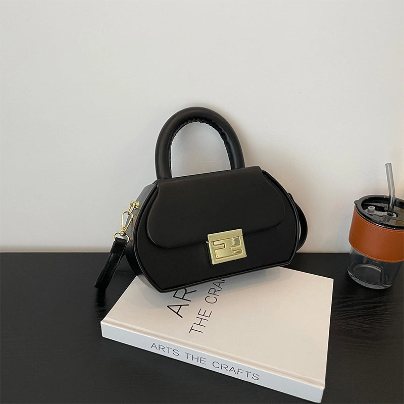 Women's Medium All Seasons Pu Leather Solid Color Classic Style Square Lock Clasp Handbag