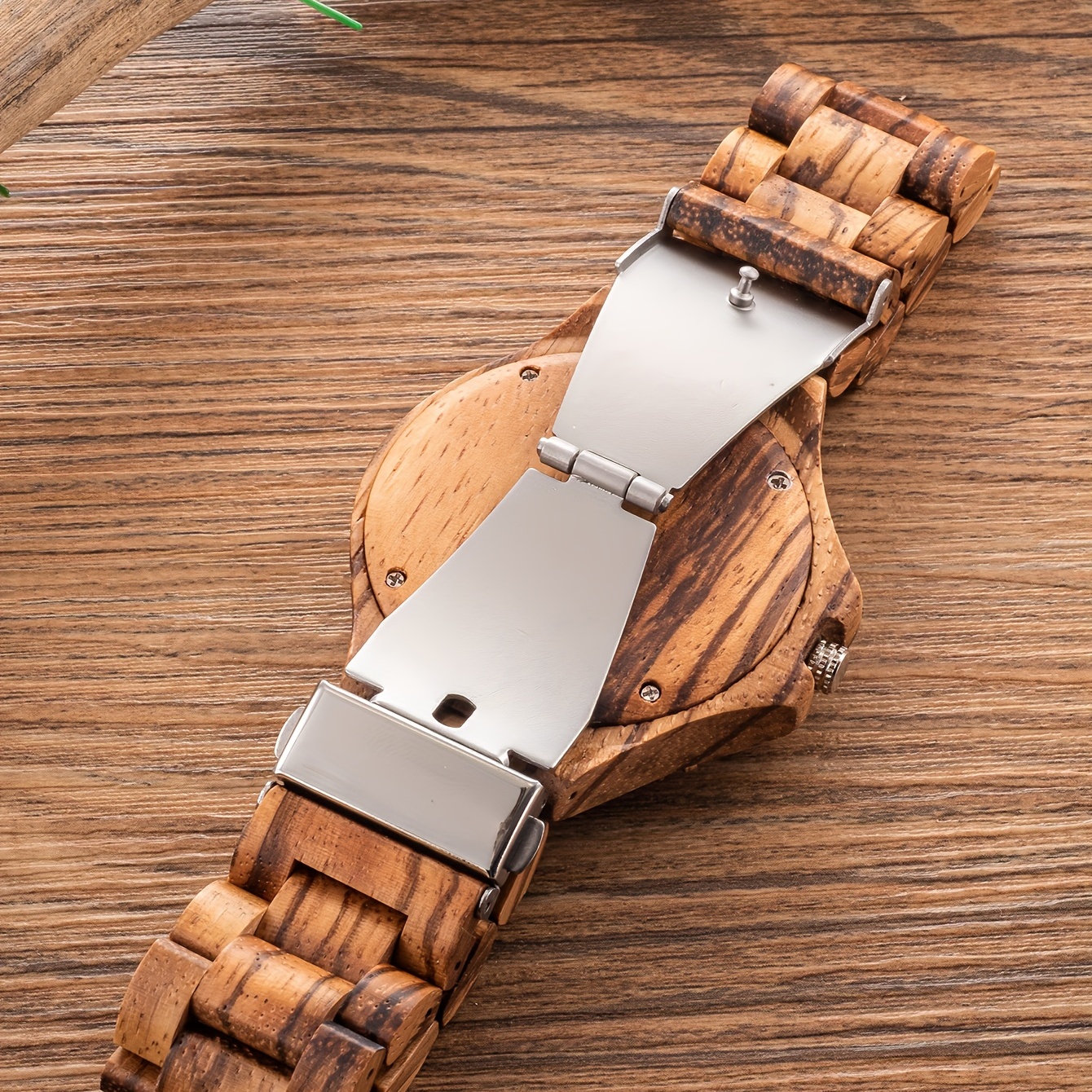 Natural Zebra Mens Quartz Calendar Wood Watch