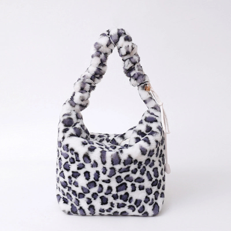Spring And Summer New Leopard Print Fur Bag Female Fashion Shoulder Dumpling Bag Zebra Pattern Messenger Bag Plush Bag