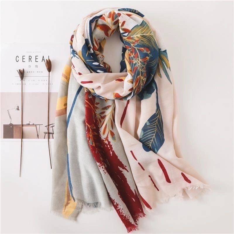 Women's Floral Pattern Sunscreen Large Shawl Beach Towel Women