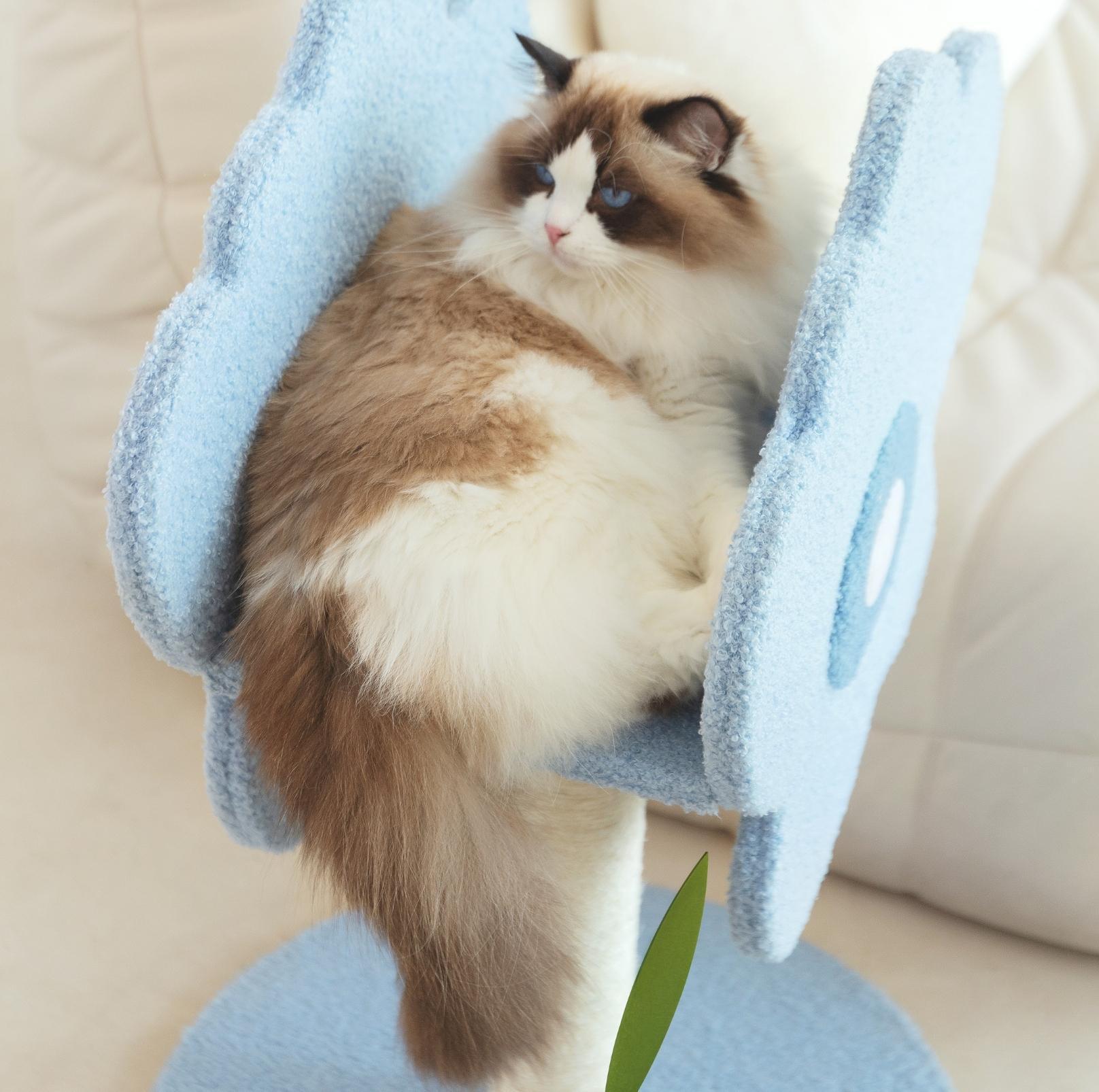 Wulee Cute Flower Shaped Cat Scratching Post Tree