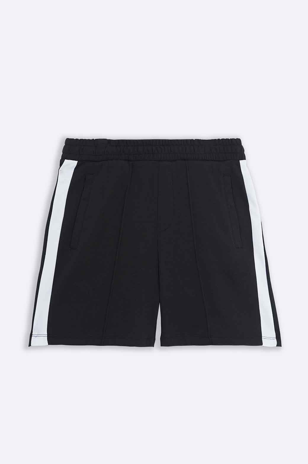 SHORTS WITH SIDE PANEL