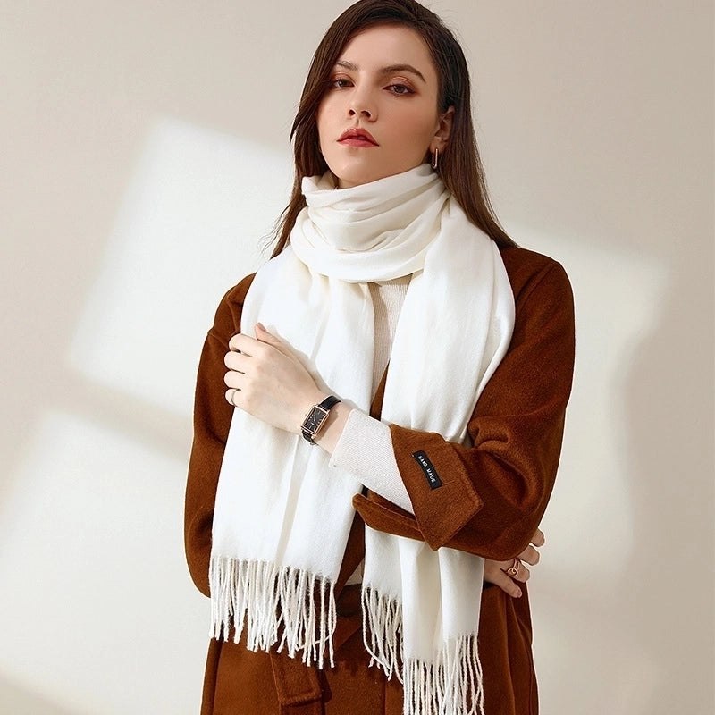 Women's Minimalist Solid Color Imitation Cashmere Scarf