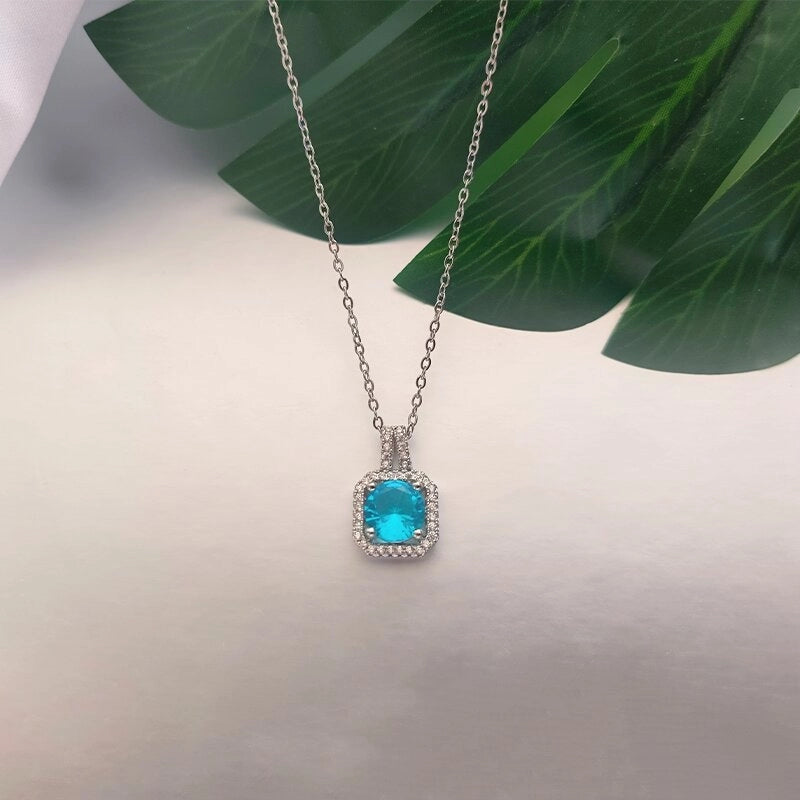 201 Stainless Steel White Gold Plated Gold Plated Classic Style Plating Inlay Square Glass Zircon Pendant Necklace