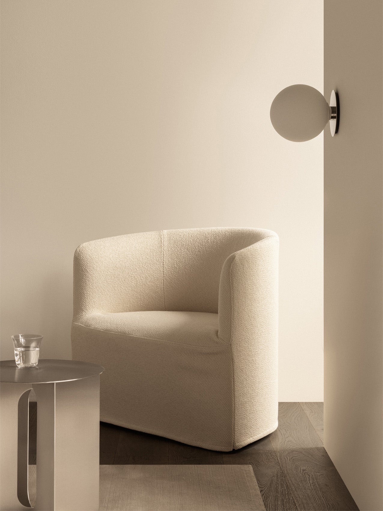 TR Bulb. Ceiling/Wall Lamp