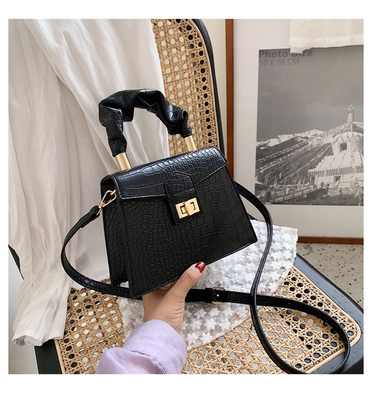 Fashion Wild Ladies Single Shoulder Messenger Small Square Bag