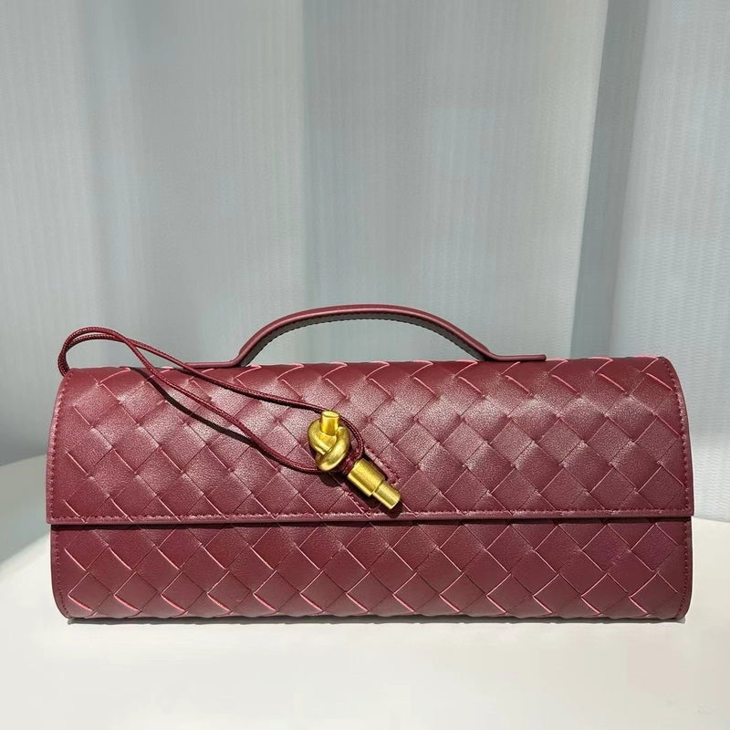 Women's Leather Solid Color Streetwear Square Flip Cover Envelope Bag