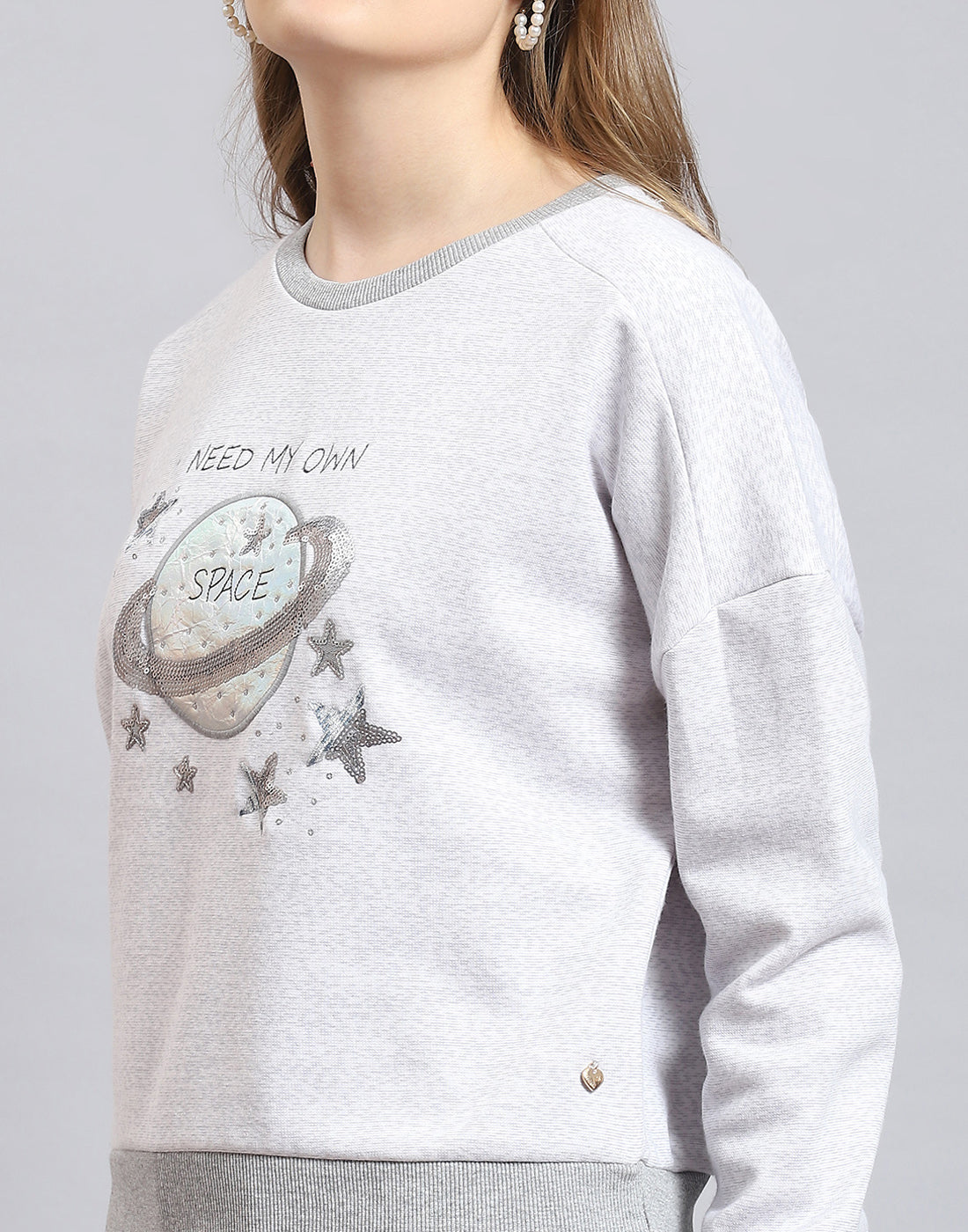 Women Grey Melange Embellished Round Neck Full Sleeve Sweatshirt