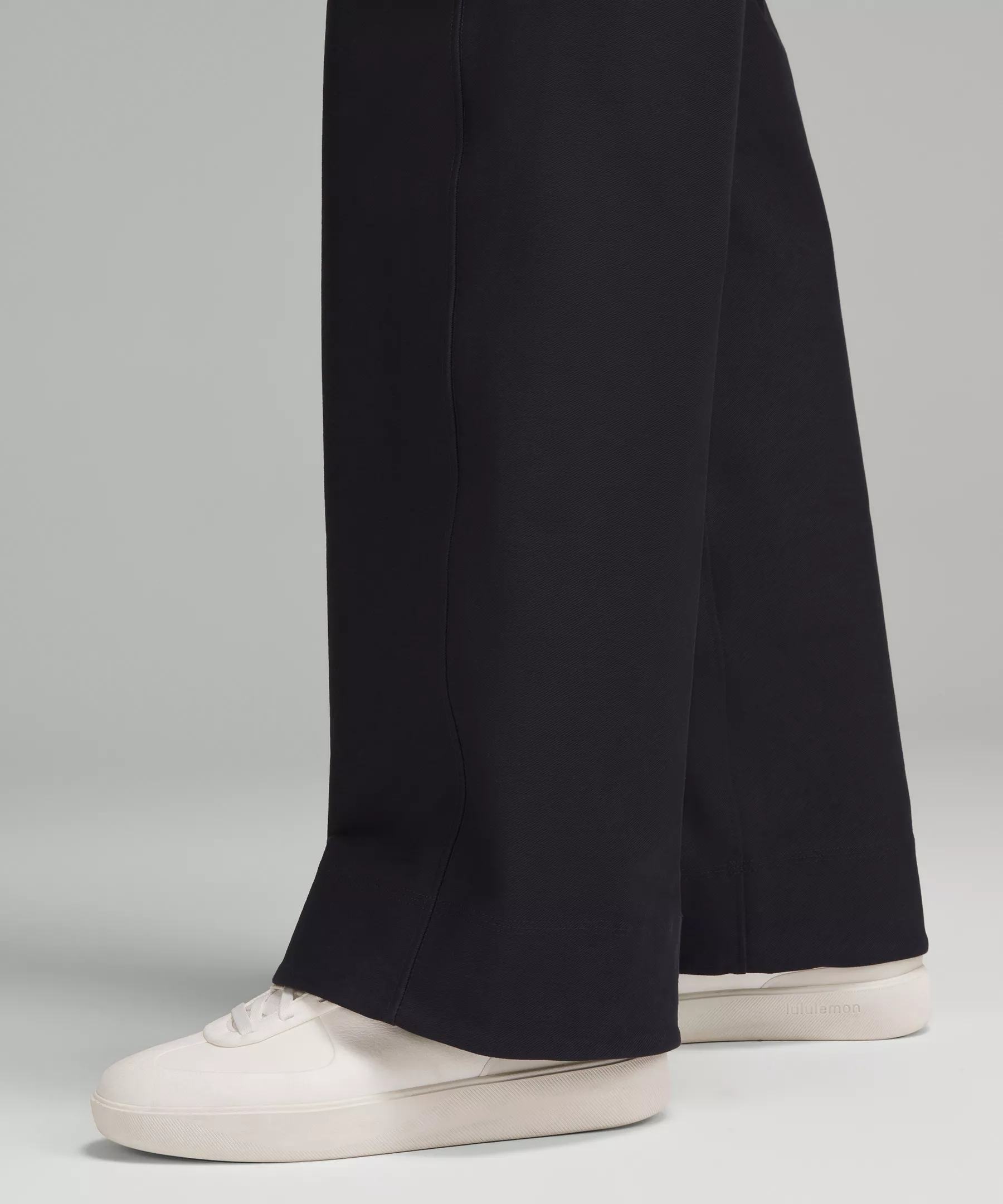 Utilitech Relaxed-Fit Mid-Rise Trouser