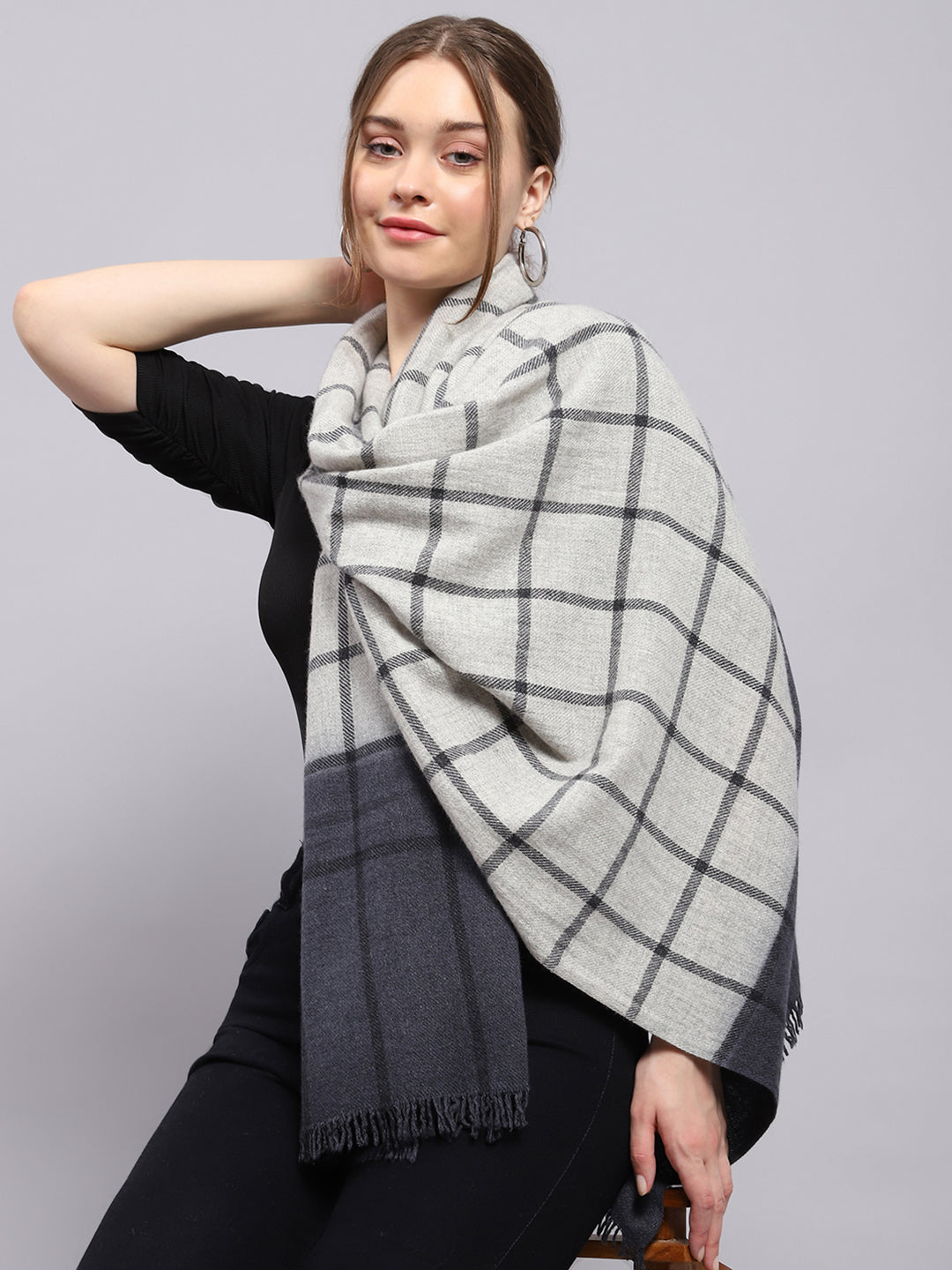 Women Grey Check Stole