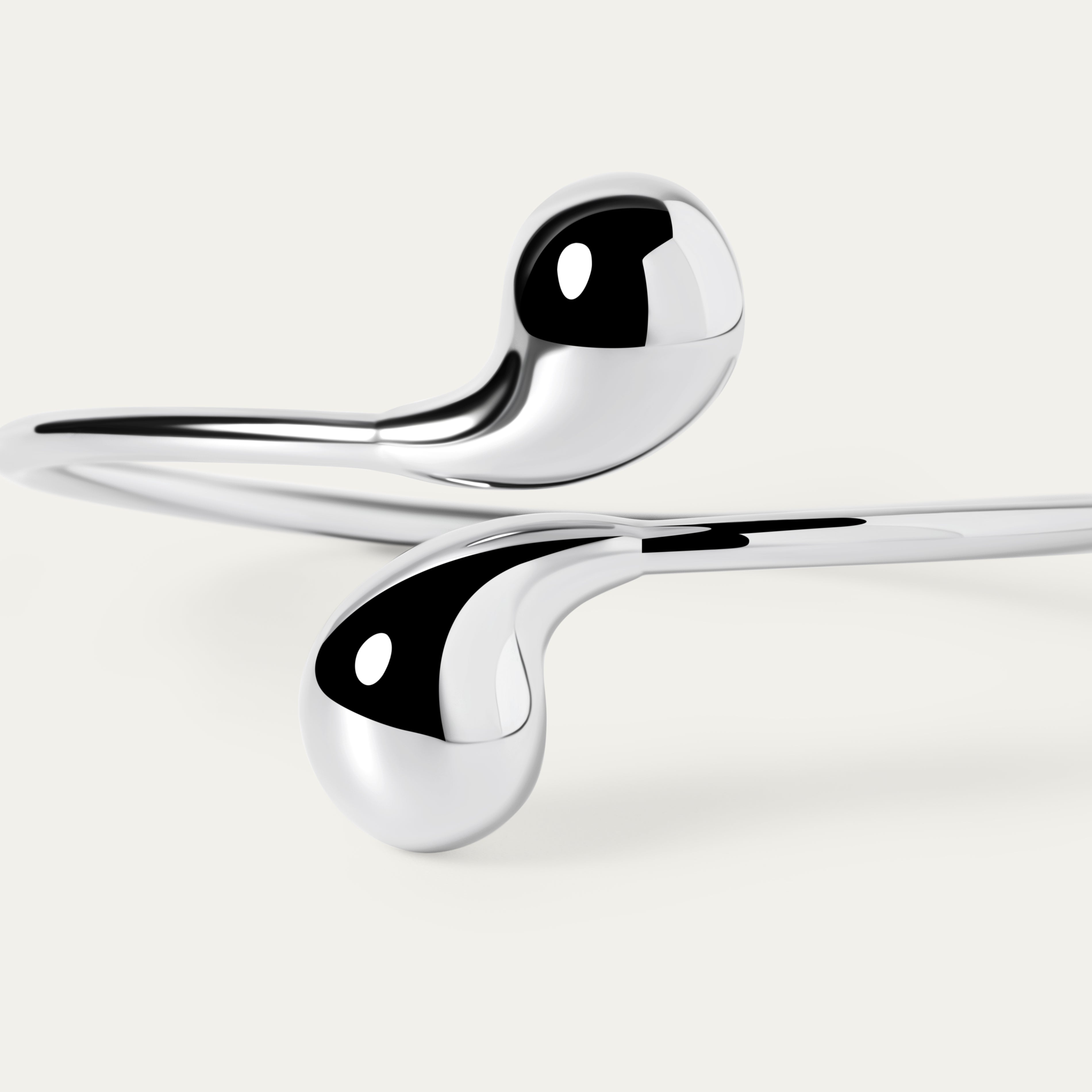Orti Biggie Bangle (Silver Brass)