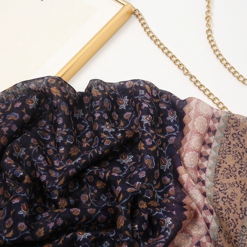 Women's Retro Color Block Polyester Printing Scarf