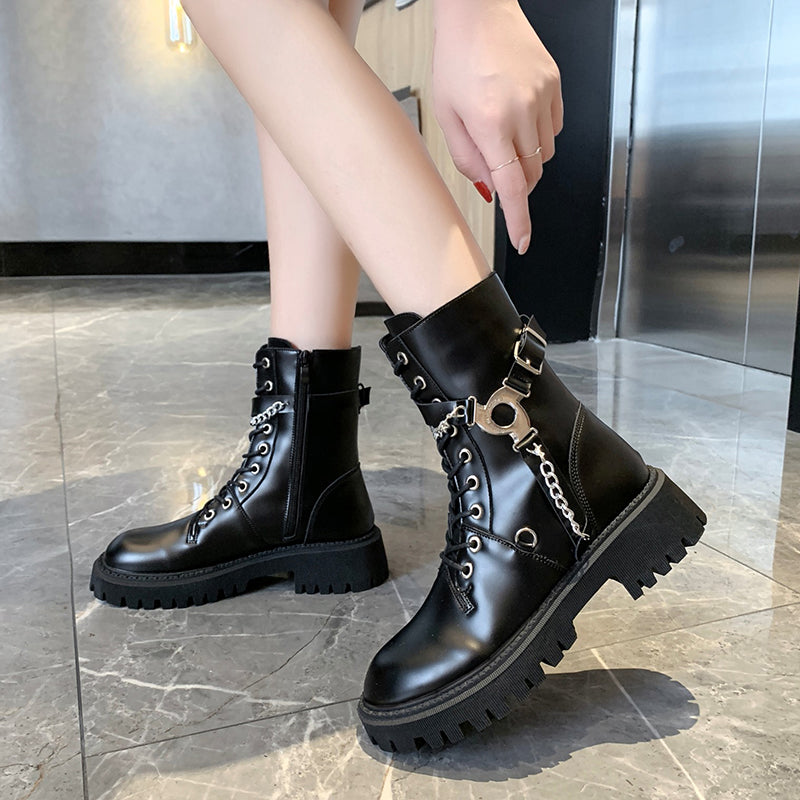 BLACK All-match Martin boots