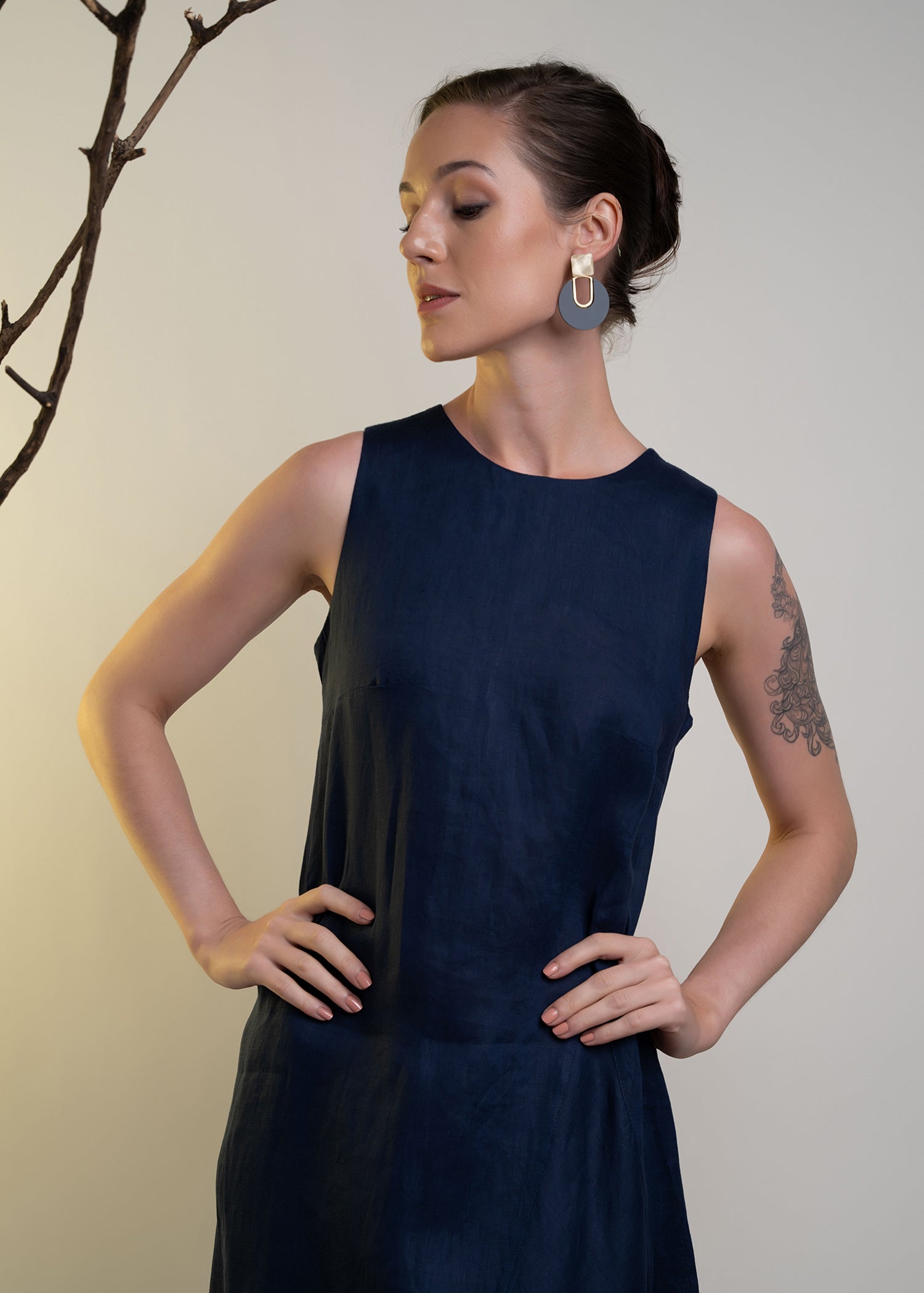 Sleeveless Round Neck Asymmetrical Hem Dress