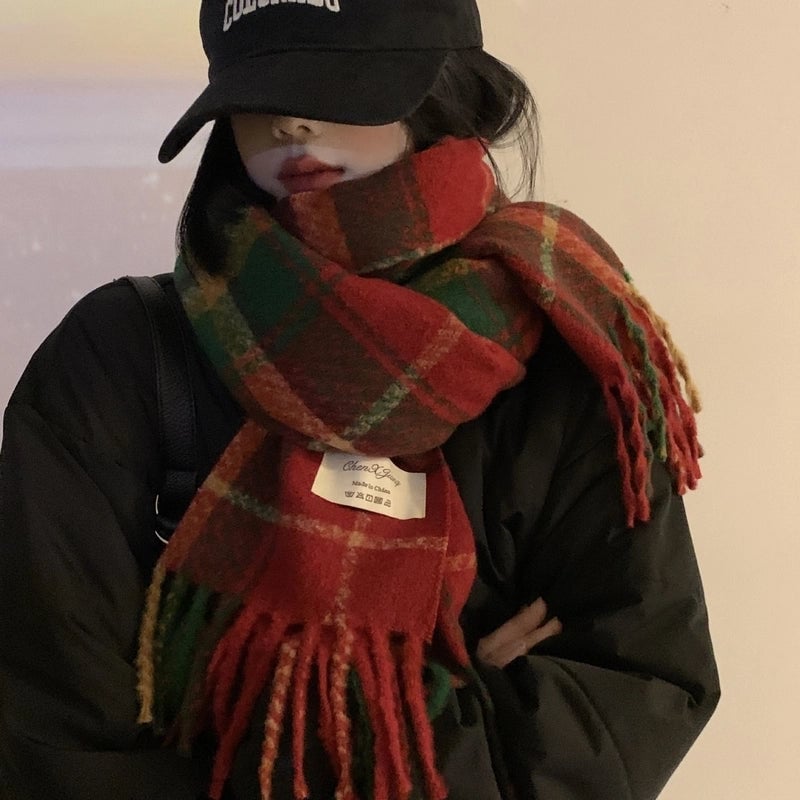 Women's Basic Plaid Polyester Scarf