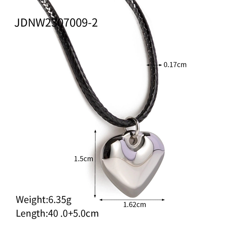 304 Stainless Steel 18K Gold Plated Minimalist Classic Style Plating Heart Shape Pendant Necklace