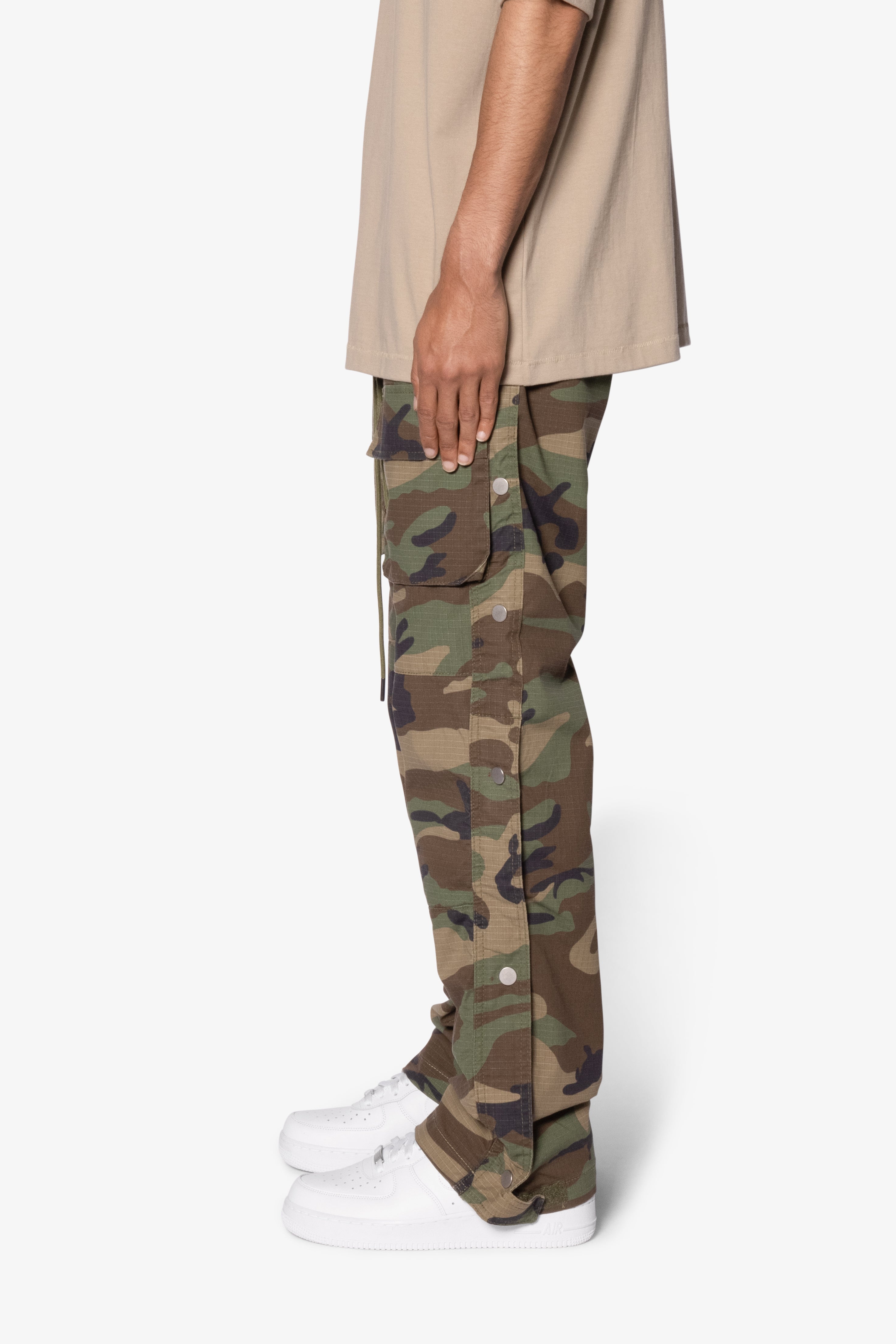 Snap Front Cargo Pants - Camo