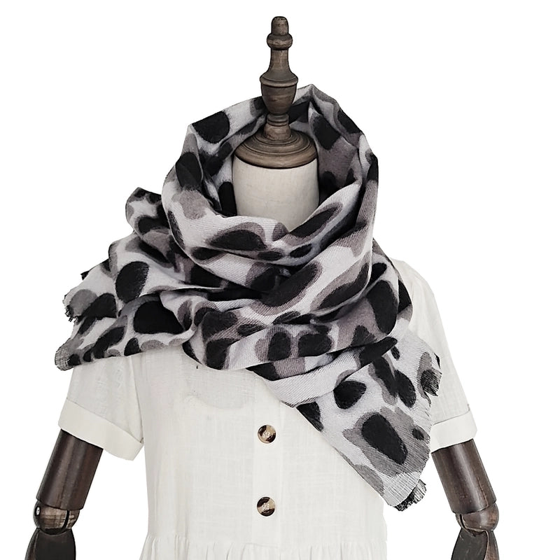 New Autumn And Winter Fashion Cashmere Scarf Women's Classic Leopard Long Thickened Warm Shawl