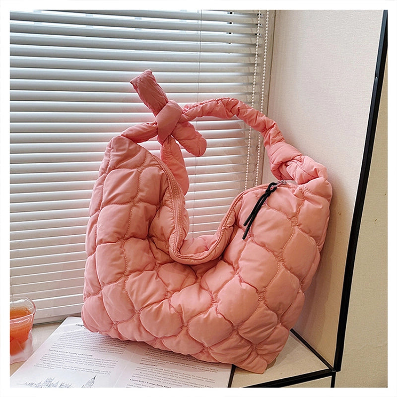 Women's Large Polyester Solid Color Classic Style Streetwear Square Zipper Cloud Shape Bag