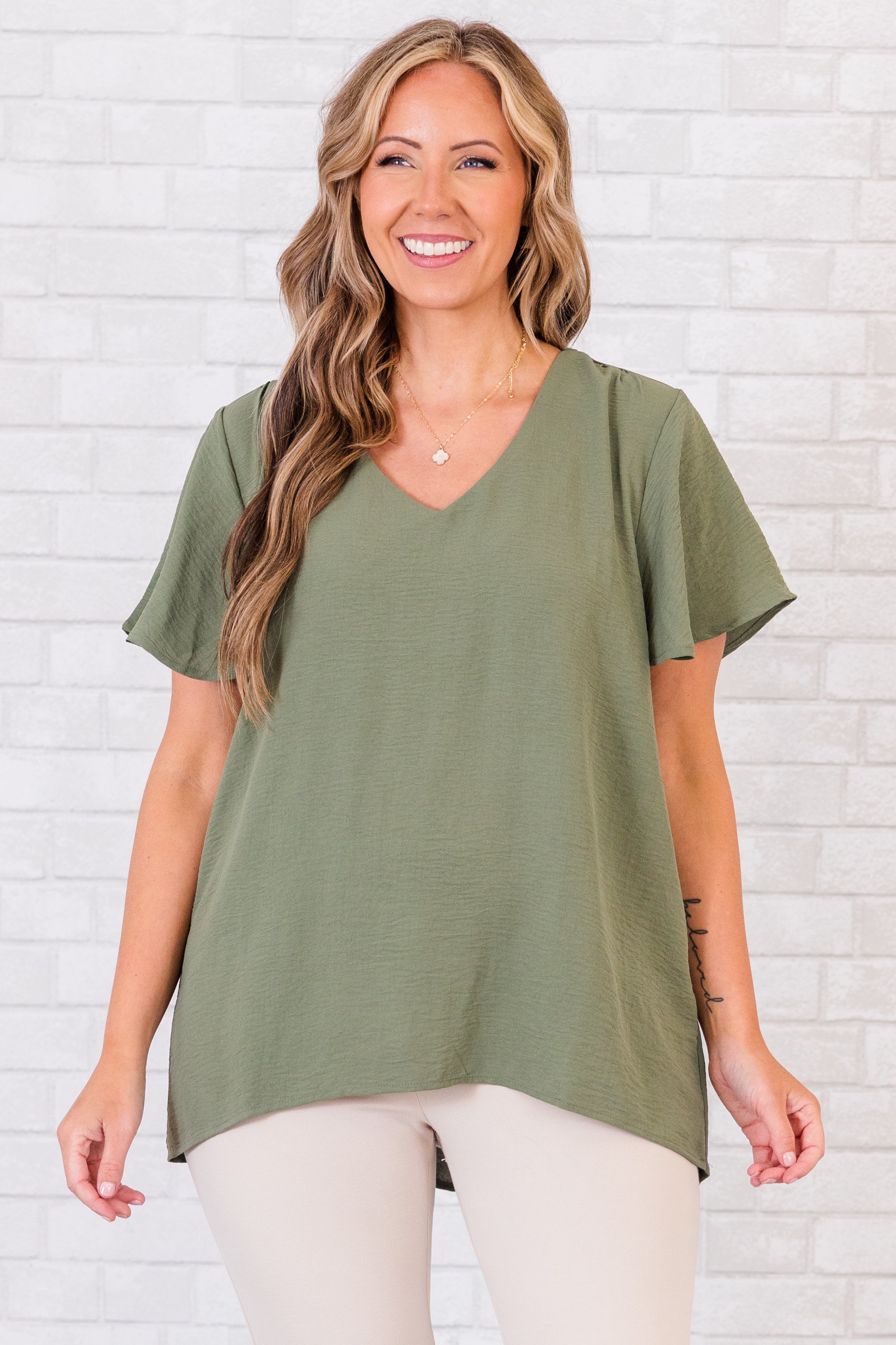 Capital Blouse. Light Olive
