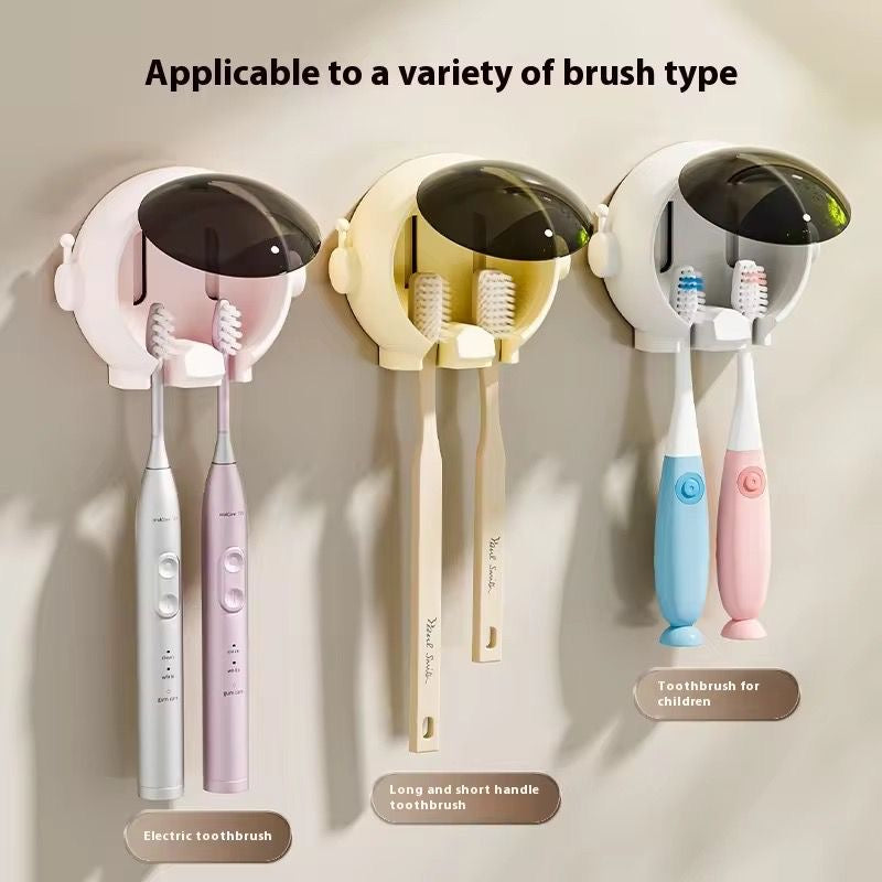 Astronaut Cartoon Toothbrush Holder