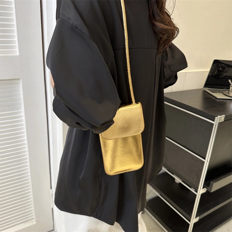 Women's Pu Leather Solid Color Streetwear Square Magnetic Buckle Crossbody Bag