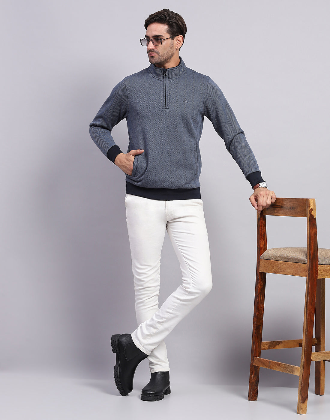 Men Navy Blue Self Design Mock Neck Full Sleeve Sweatshirt