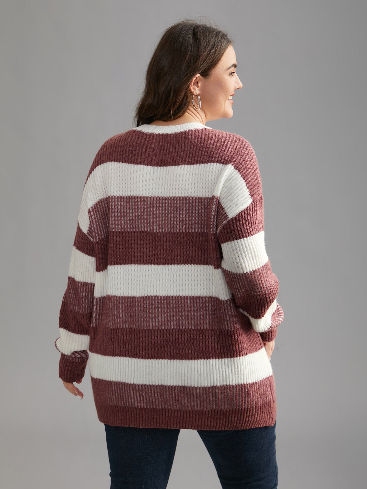 Color Block Round Neck Texture Pullover