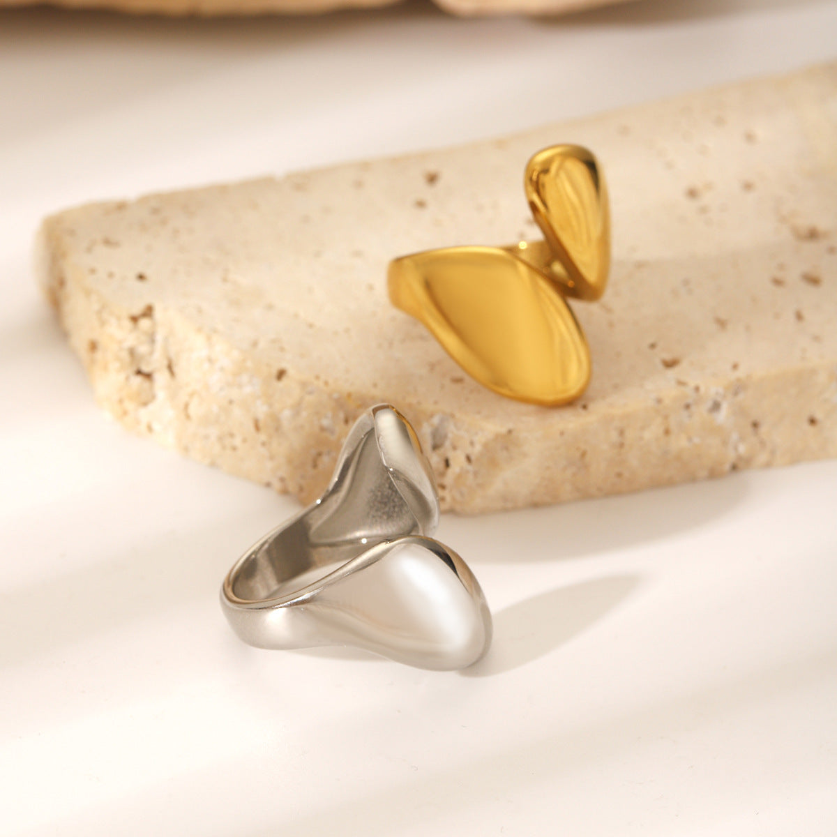 Customized 18K Gold-Plated Stainless Steel Smooth Asymmetrical Open Ring For Women