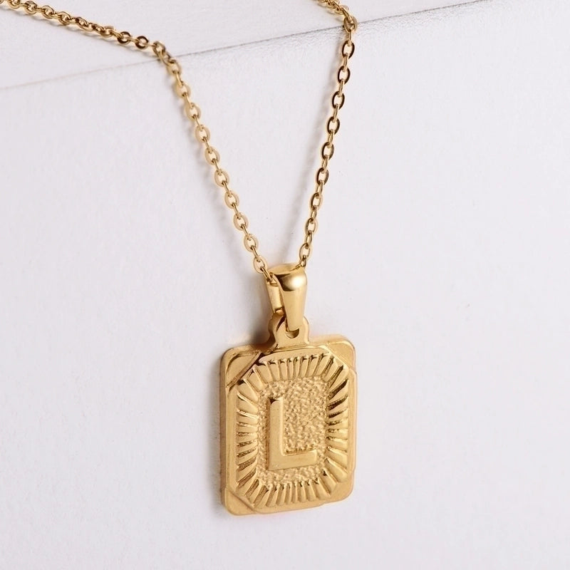 304 Stainless Steel 18K Gold Plated Minimalist Plating Letter No Inlaid Pendant Necklace