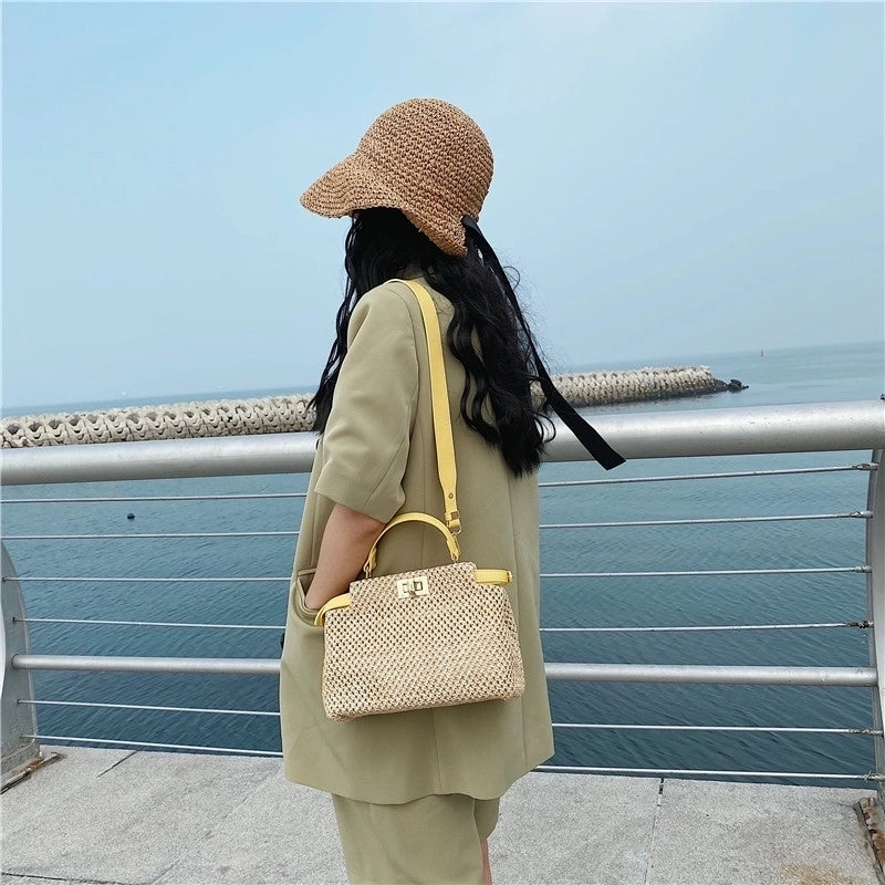 Women's Medium All Seasons Straw Streetwear Straw Bag