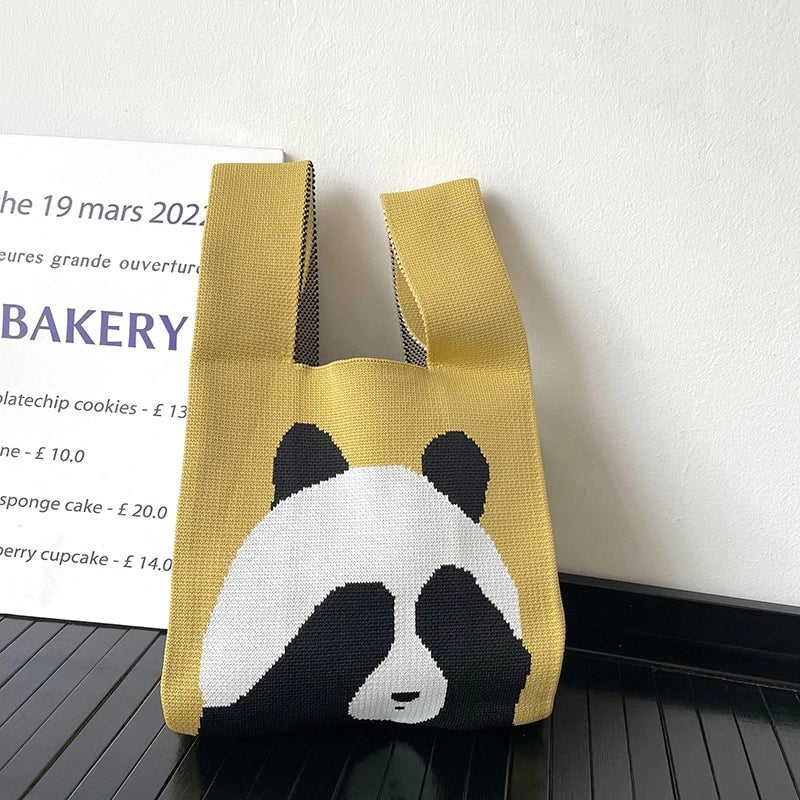Women's Medium Summer Polyester Streetwear Handbag