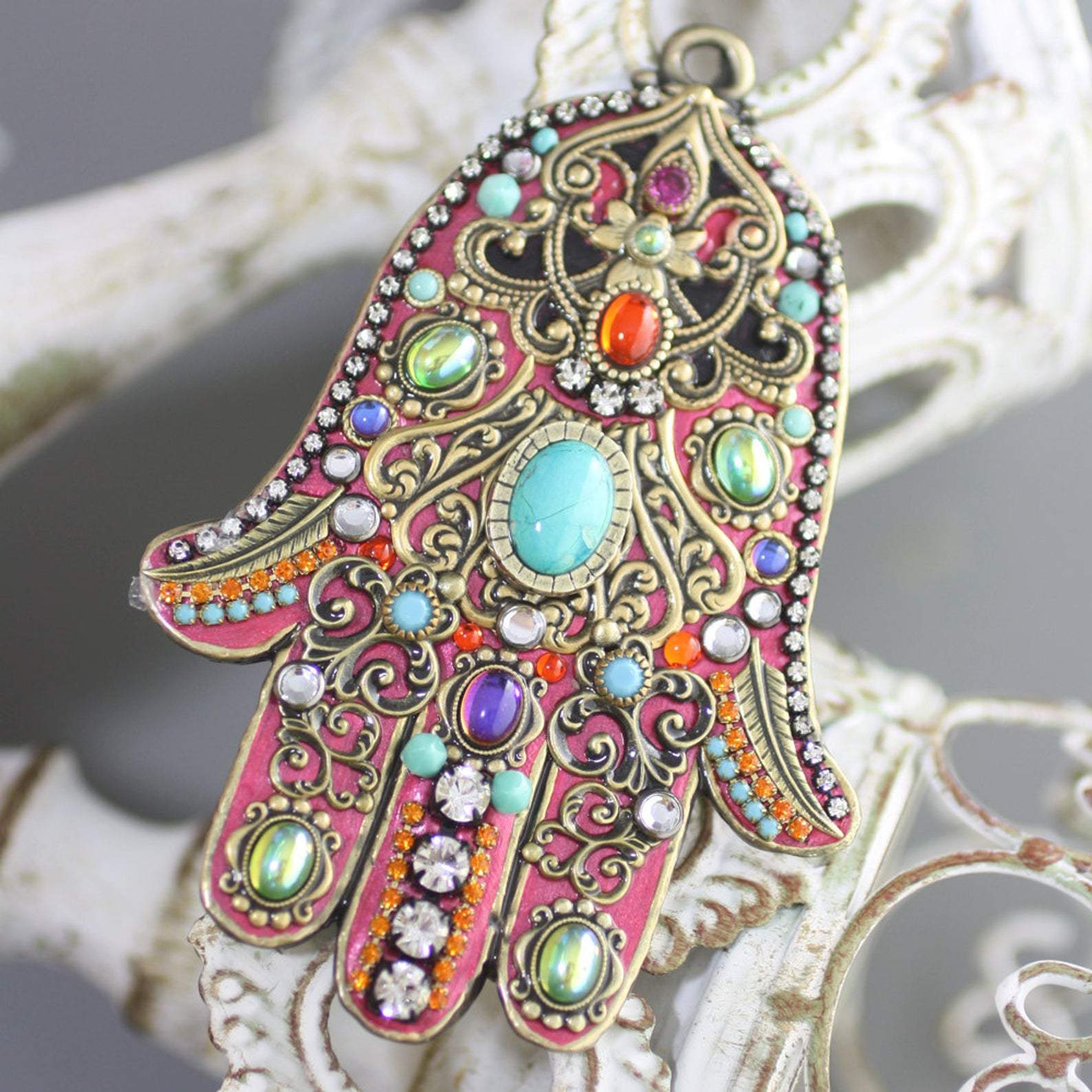 Fuchsia Wall Hamsa