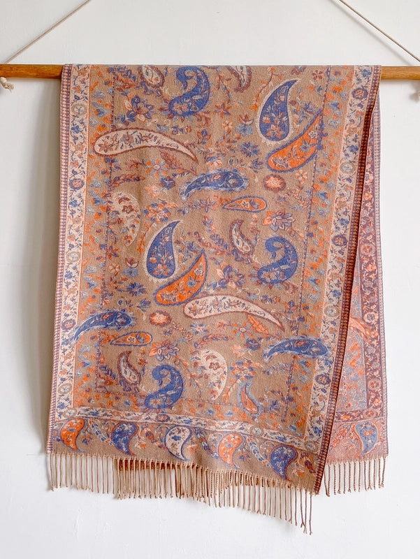 New Ethnic Style Vintage Tassel Shawl Autumn And Winter External Dual-Use Scarf Women's Travel Vacation Photo Cape