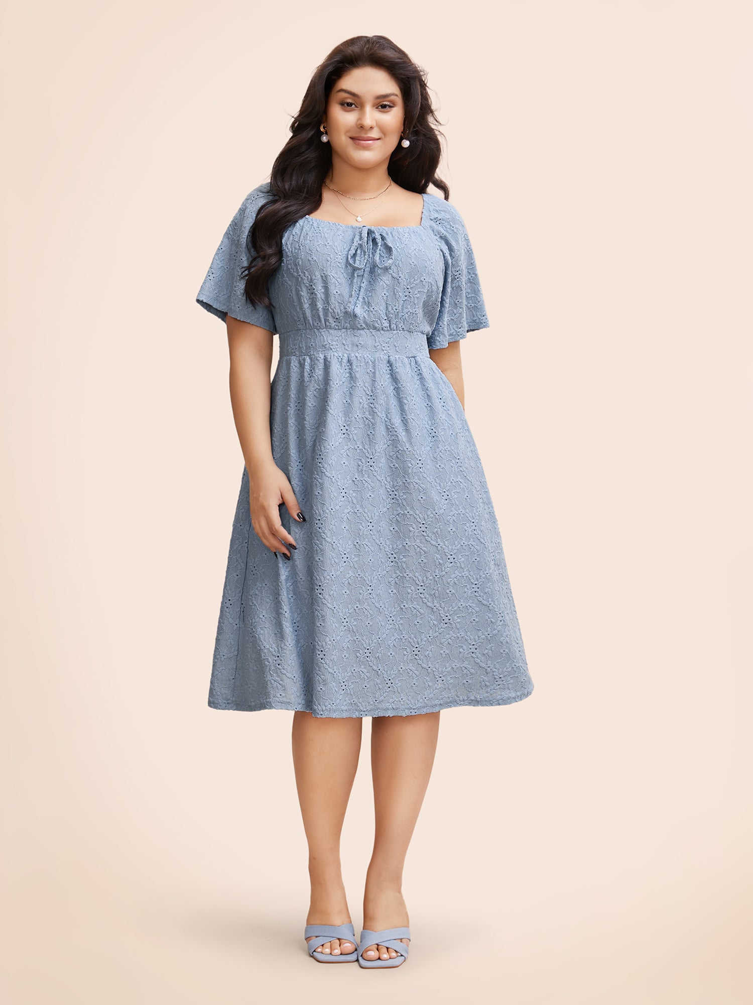 Textured Bowknot Ruffle Sleeve Dress