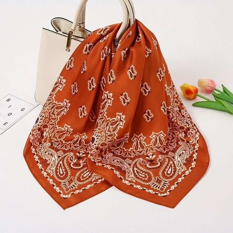 Women's Sweet Geometric Satin Printing Silk Scarves