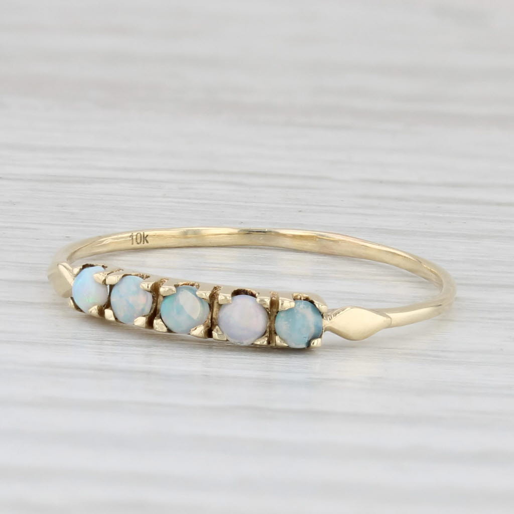 Vintage Opal Ring 10k Yellow Gold Size 9.5 Stackable