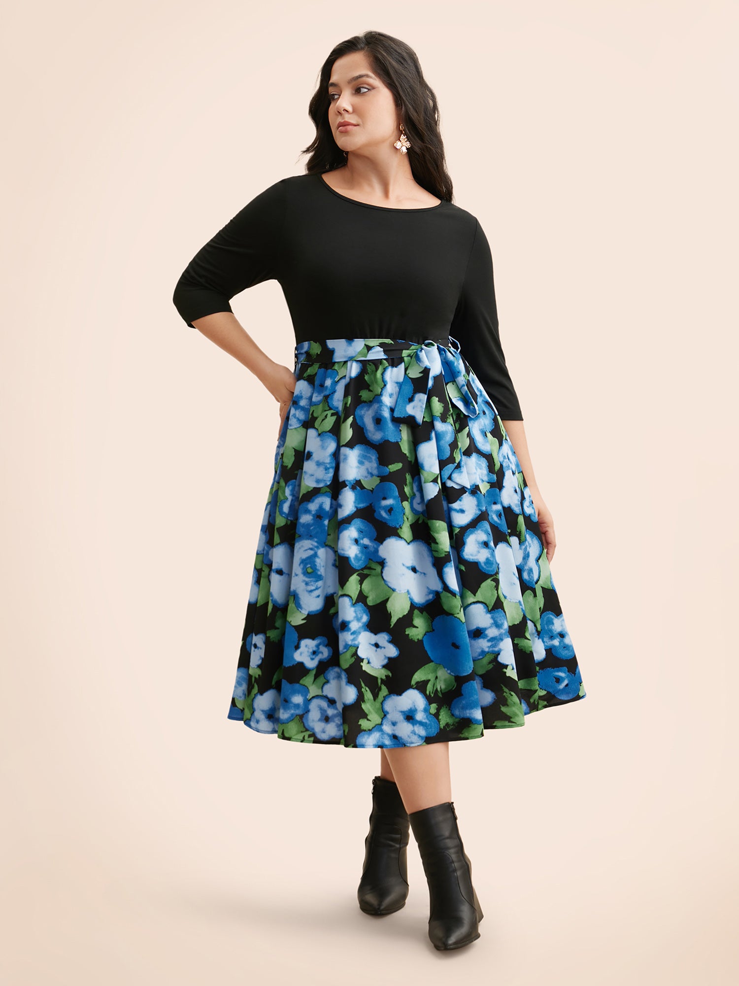 Round Neck Floral Patchwork Belted Dress