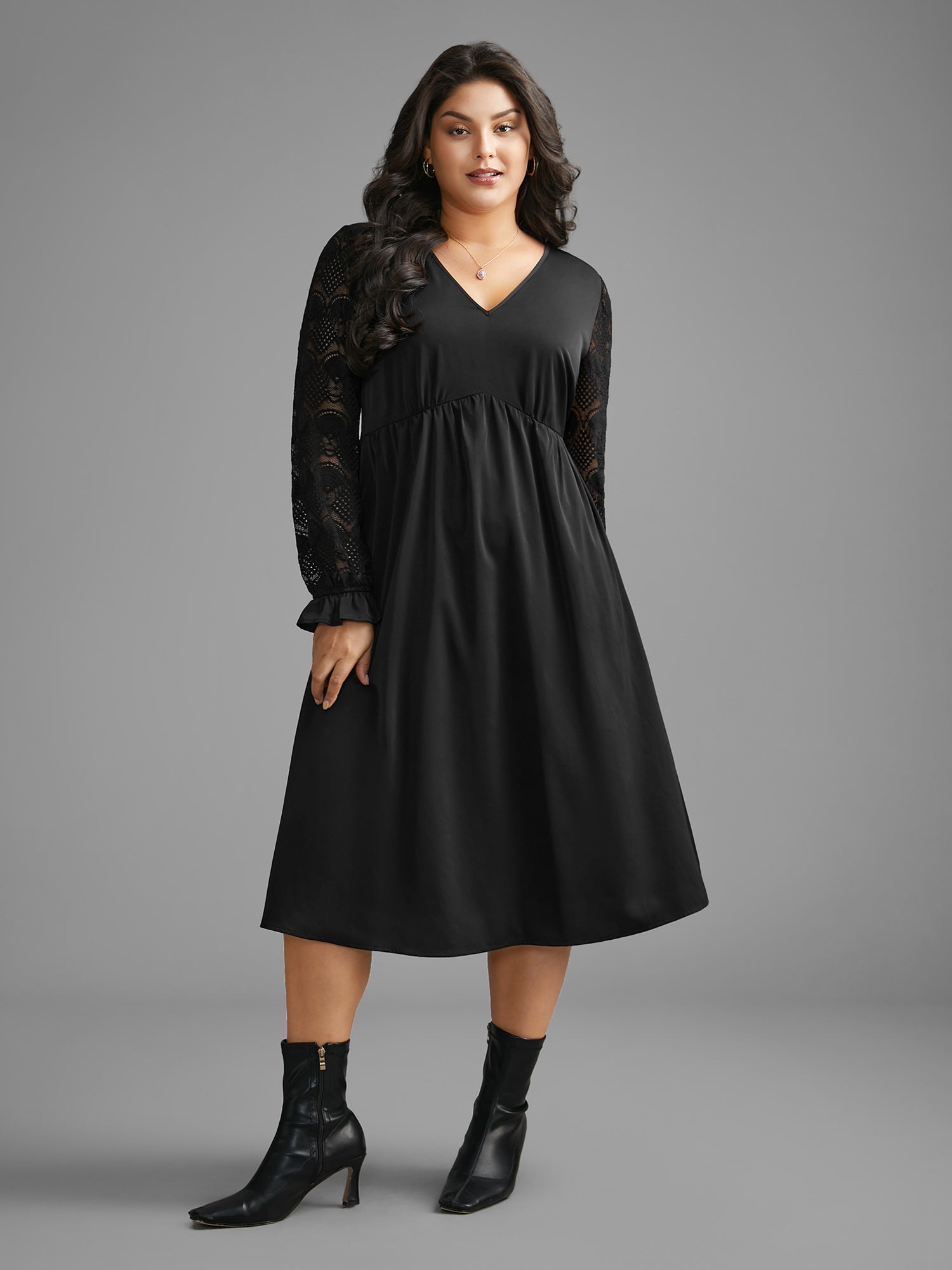 V Neck Lace Patchwork Midi Dress