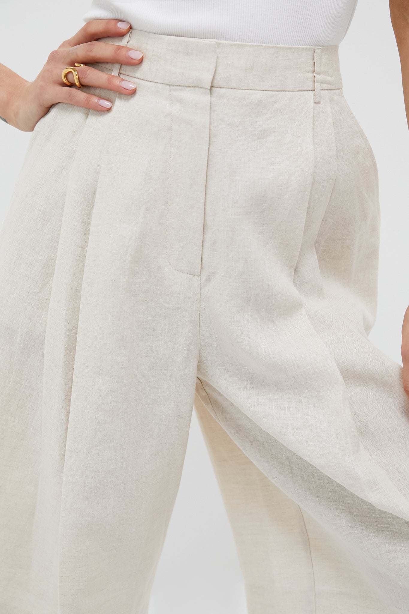 Natural Cruz Linen Short