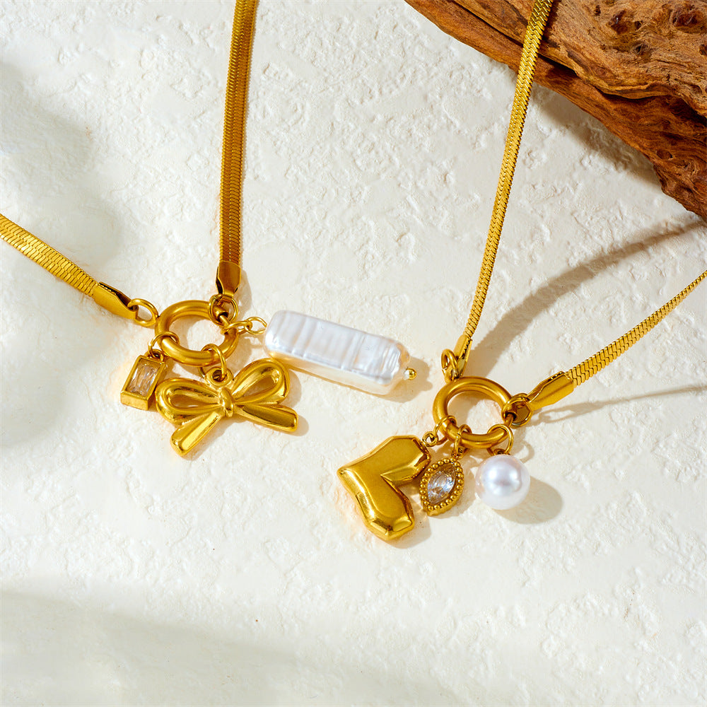 Fashion Retro Gold-Plated Stainless Steel Chain Bow Heart Pearl Pendant Accessories Necklace