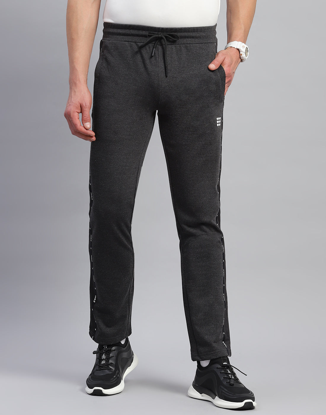 Men Grey Solid Slim Fit Lower