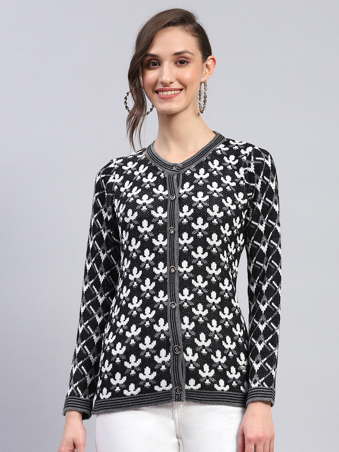 Women Black & White Self Design Round Neck Full Sleeve Cardigan