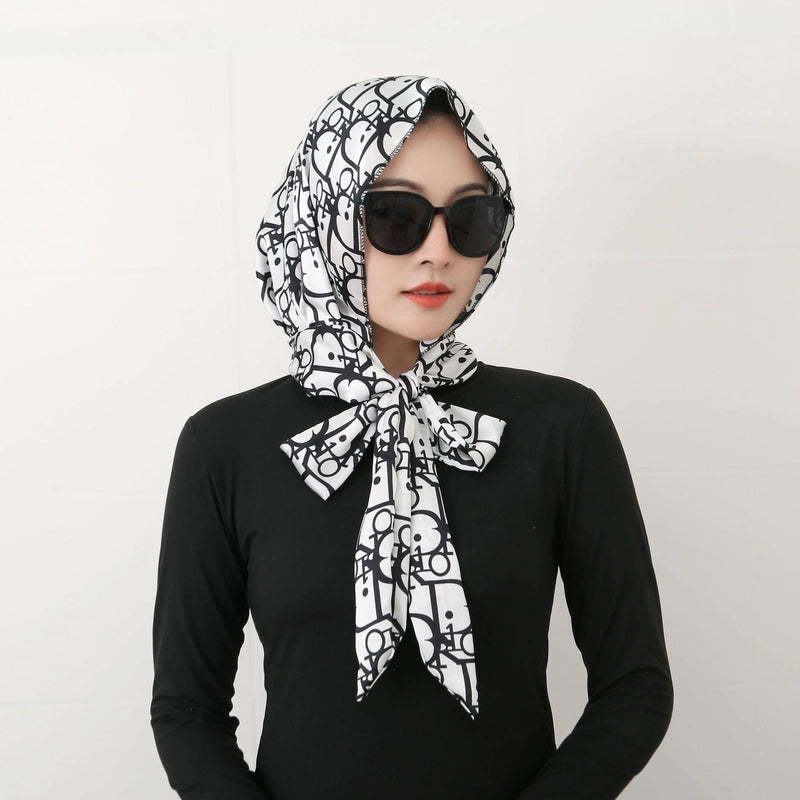 Women's Elegant Retro Flower Satin Printing Silk Scarf