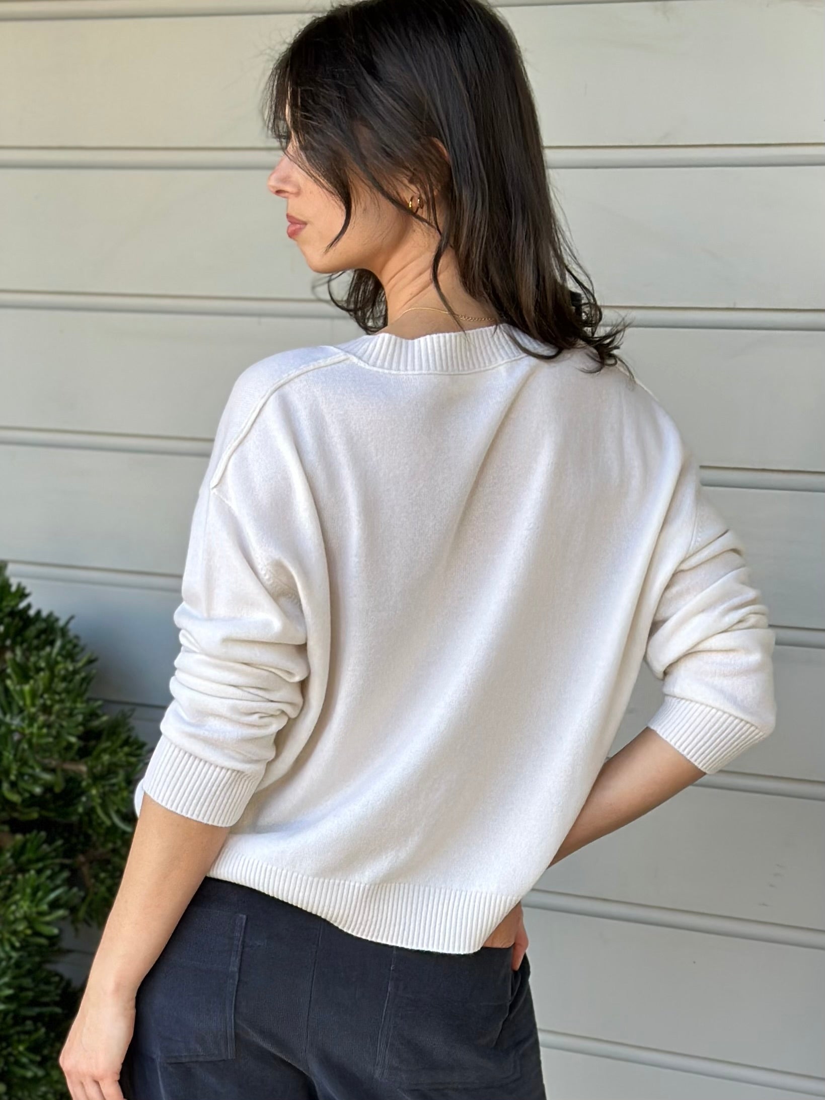 mavis v neck knit-winter white cashmere