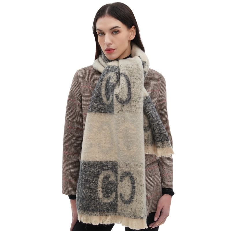 Unisex Casual Minimalist Letter Color Block Polyester Tassel Scarf
