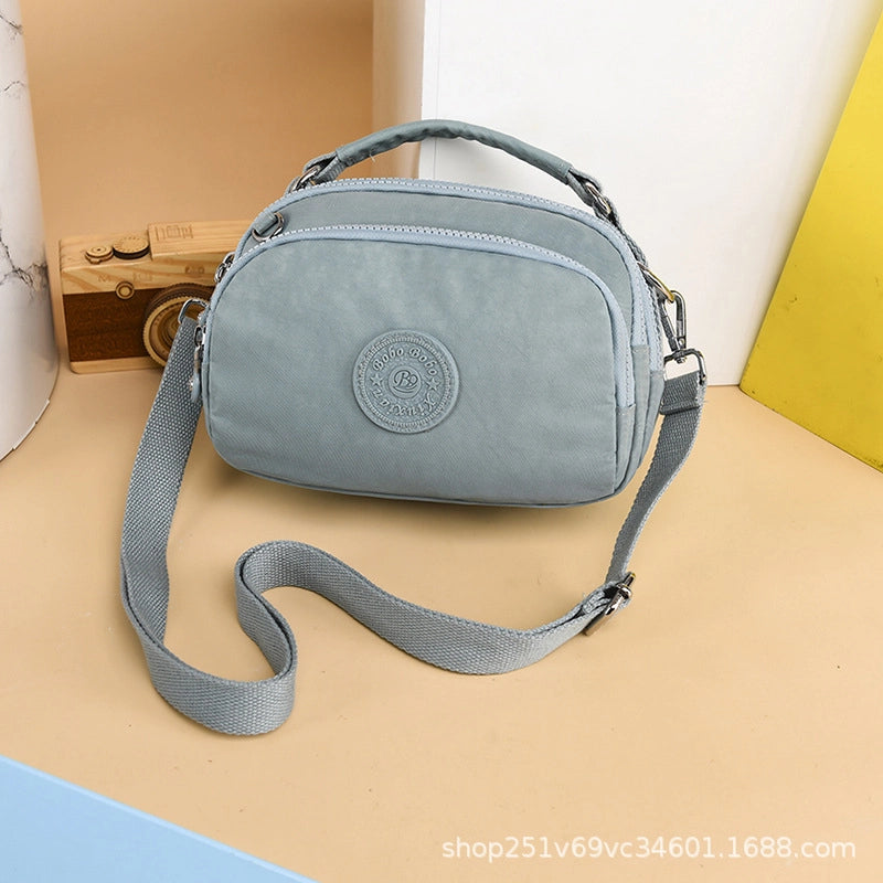Women's Small Nylon Solid Color Basic Classic Style Square Zipper Crossbody Bag