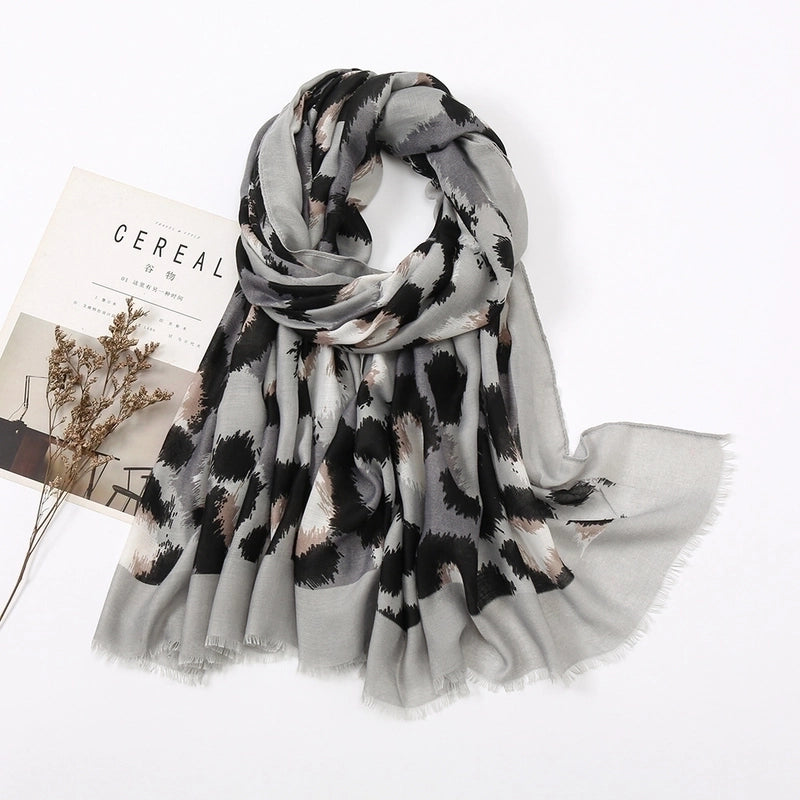 Women's Elegant Stripe Flower Cotton And Linen Tassel Scarf