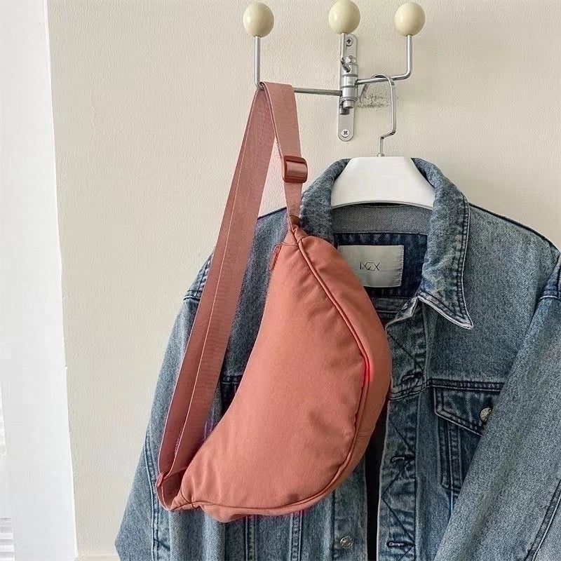 Unisex Nylon Solid Color Basic Sports Dumpling Shape Zipper Fanny Pack